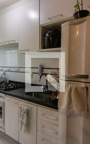 Apartamento à venda com 43m², 2 quartos e 1 vagaCozinha/área de serviço 