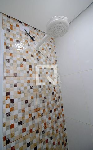Studio para alugar com 21m², 1 quarto e sem vaga Studio para alugar com 21m², 1 quarto e sem vagaBanheiro