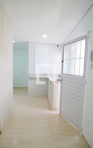 Studio para alugar com 21m², 1 quarto e sem vaga Studio para alugar com 21m², 1 quarto e sem vagaQuarto