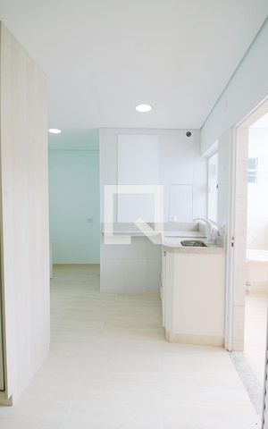 Studio para alugar com 21m², 1 quarto e sem vaga Studio para alugar com 21m², 1 quarto e sem vagaCozinha