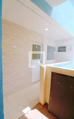 Studio para alugar com 21m², 1 quarto e sem vaga Studio para alugar com 21m², 1 quarto e sem vagaÁrea de Serviço
