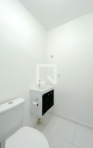 Apartamento à venda com 44m², 2 quartos e sem vagaBanheiro