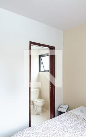 Apartamento à venda com 100m², 3 quartos e 2 vagas Apartamento à venda com 100m², 3 quartos e 2 vagasSuíte