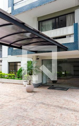 Apartamento à venda com 100m², 3 quartos e 2 vagas Apartamento à venda com 100m², 3 quartos e 2 vagasEntrada