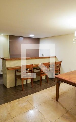 Apartamento à venda com 250m², 4 quartos e 4 vagas Apartamento à venda com 250m², 4 quartos e 4 vagasÁrea comum