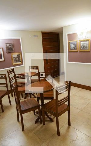 Apartamento à venda com 250m², 4 quartos e 4 vagas Apartamento à venda com 250m², 4 quartos e 4 vagasÁrea comum