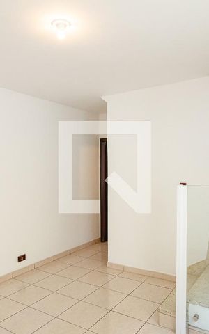 Casa à venda com 200m², 3 quartos e 4 vagas Casa à venda com 200m², 3 quartos e 4 vagasSala de Jantar