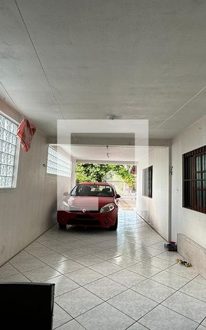 Casa à venda com 160m², 3 quartos e 2 vagasGaragem