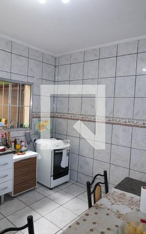 Casa à venda com 225m², 4 quartos e 3 vagas Casa à venda com 225m², 4 quartos e 3 vagasCozinha