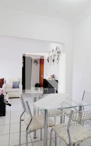 Apartamento à venda com 82m², 3 quartos e 1 vaga Apartamento à venda com 82m², 3 quartos e 1 vagaSala