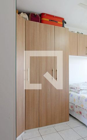 Apartamento à venda com 82m², 3 quartos e 1 vaga Apartamento à venda com 82m², 3 quartos e 1 vagaSuíte