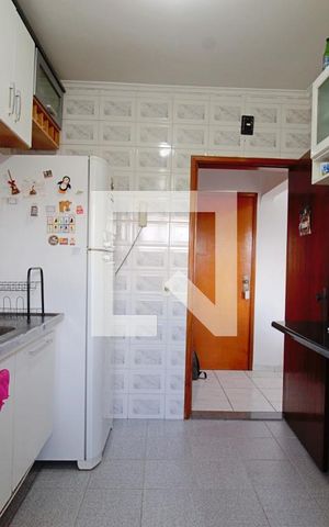 Apartamento à venda com 82m², 3 quartos e 1 vaga Apartamento à venda com 82m², 3 quartos e 1 vagaCozinha