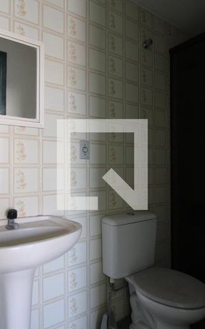 Apartamento para alugar com 42m², 1 quarto e sem vagaBanheiro