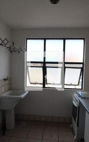 Apartamento para alugar com 42m², 1 quarto e sem vagaCozinha e Área de Serviço
