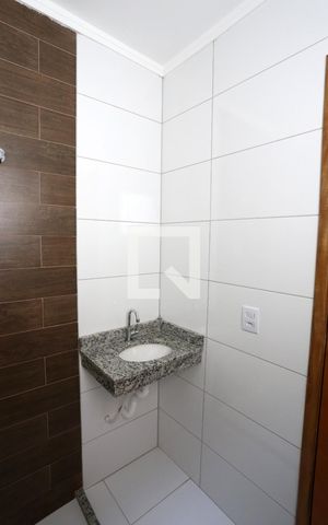 Casa de condomínio à venda com 64m², 2 quartos e 1 vagaBanheiro da Suíte 2