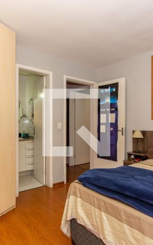Casa à venda com 312m², 3 quartos e 4 vagas Casa à venda com 312m², 3 quartos e 4 vagasQuarto 3 - Suíte