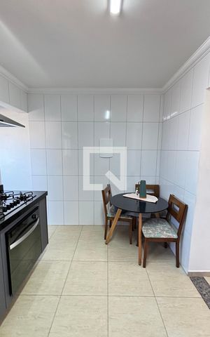 Apartamento à venda com 180m², 3 quartos e 2 vagas Apartamento à venda com 180m², 3 quartos e 2 vagasCozinha