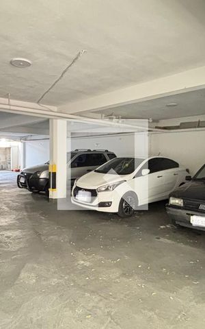 Apartamento à venda com 180m², 3 quartos e 2 vagas Apartamento à venda com 180m², 3 quartos e 2 vagasGaragem