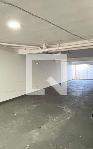 Apartamento à venda com 180m², 3 quartos e 2 vagas Apartamento à venda com 180m², 3 quartos e 2 vagasGaragem