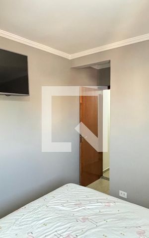 Apartamento à venda com 180m², 3 quartos e 2 vagas Apartamento à venda com 180m², 3 quartos e 2 vagasSuite