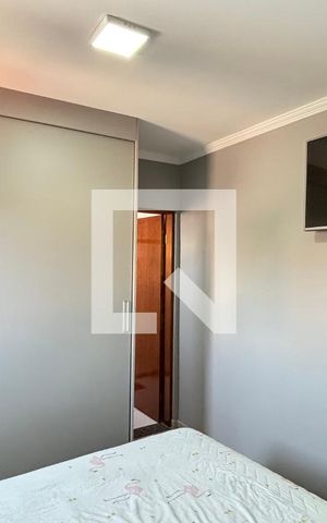 Apartamento à venda com 180m², 3 quartos e 2 vagas Apartamento à venda com 180m², 3 quartos e 2 vagasSuite