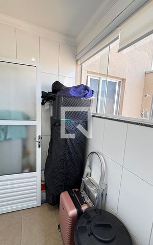 Apartamento à venda com 180m², 3 quartos e 2 vagas Apartamento à venda com 180m², 3 quartos e 2 vagasÁrea de Serviço
