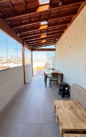 Apartamento à venda com 180m², 3 quartos e 2 vagas Apartamento à venda com 180m², 3 quartos e 2 vagasCobertura