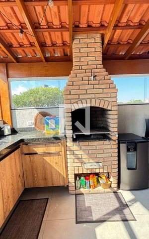 Apartamento à venda com 180m², 3 quartos e 2 vagas Apartamento à venda com 180m², 3 quartos e 2 vagasCobertura