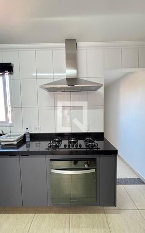 Apartamento à venda com 180m², 3 quartos e 2 vagas Apartamento à venda com 180m², 3 quartos e 2 vagasCozinha