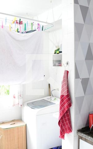 Apartamento para alugar com 55m², 2 quartos e 1 vagaCozinha e Área de Serviço