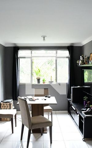 Apartamento para alugar com 55m², 2 quartos e 1 vagaSala