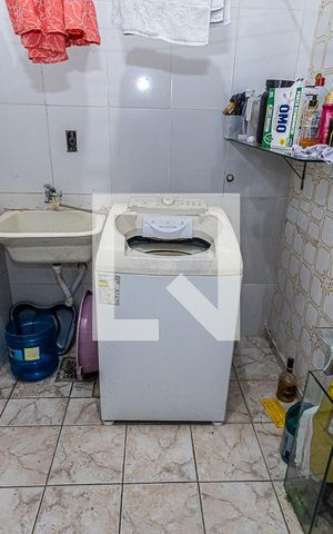 Casa à venda com 360m², 3 quartos e 4 vagasÁrea de serviço