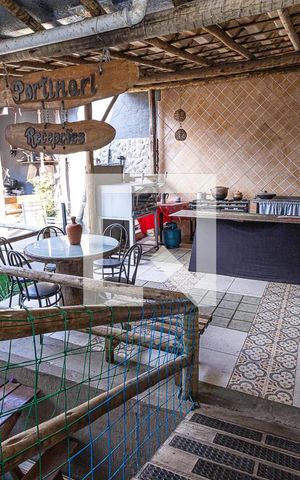 Casa à venda com 360m², 3 quartos e 4 vagasEspaço Gourmet