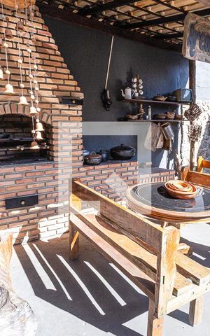 Casa à venda com 360m², 3 quartos e 4 vagasEspaço Gourmet