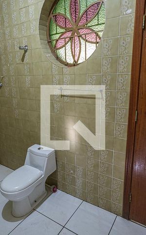 Casa à venda com 360m², 3 quartos e 4 vagasBanhero suite
