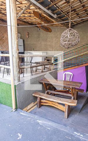 Casa à venda com 360m², 3 quartos e 4 vagasEspaço Gourmet / quintal