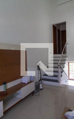 Casa para alugar com 150m², 3 quartos e 2 vagas Casa para alugar com 150m², 3 quartos e 2 vagasSala