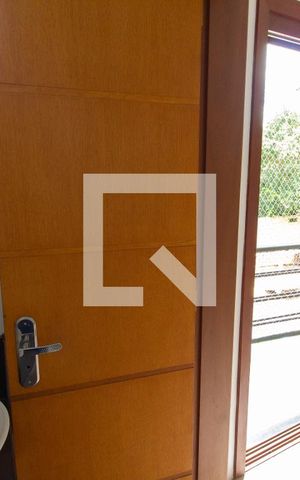 Casa para alugar com 150m², 3 quartos e 2 vagas Casa para alugar com 150m², 3 quartos e 2 vagasLavabo