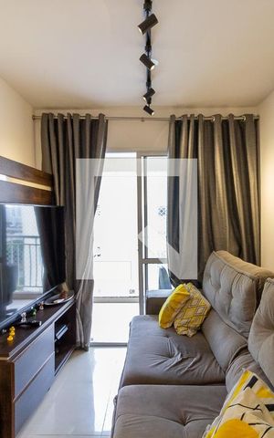 Apartamento à venda com 54m², 2 quartos e 1 vaga Apartamento à venda com 54m², 2 quartos e 1 vagaSala