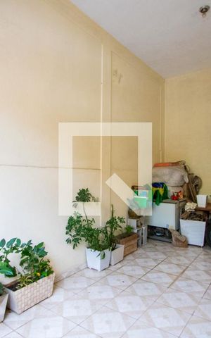 Casa à venda com 406m², 3 quartos e 1 vaga Casa à venda com 406m², 3 quartos e 1 vagaGaragem