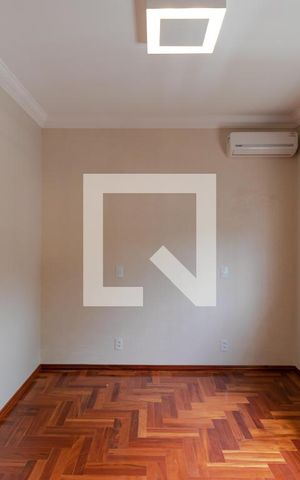 Casa à venda com 283m², 3 quartos e 4 vagasSuíte 02