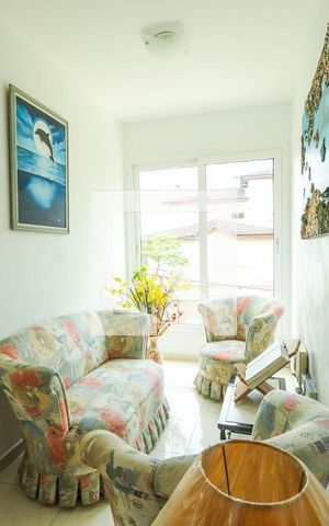 Casa para alugar com 500m², 4 quartos e 3 vagas Casa para alugar com 500m², 4 quartos e 3 vagasSala de Leitura