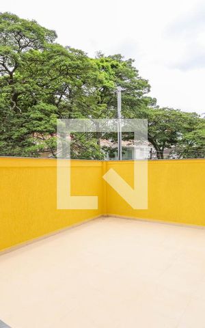 Casa para alugar com 500m², 4 quartos e 3 vagas Casa para alugar com 500m², 4 quartos e 3 vagasEntrada