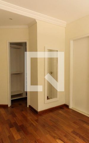Casa à venda com 236m², 3 quartos e 2 vagas Casa à venda com 236m², 3 quartos e 2 vagasSuíte 1