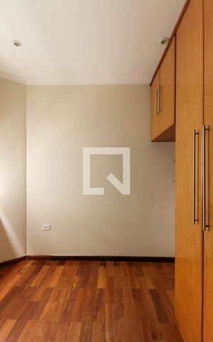 Casa à venda com 236m², 3 quartos e 2 vagas Casa à venda com 236m², 3 quartos e 2 vagasSuíte 3