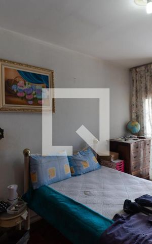 Casa à venda com 489m², 4 quartos e 4 vagas Casa à venda com 489m², 4 quartos e 4 vagasQuarto 02