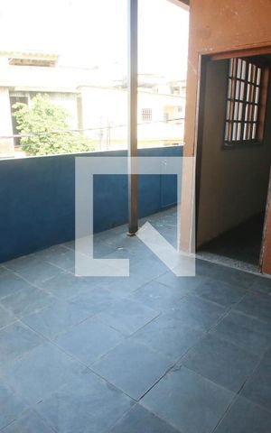 Casa à venda com 85m², 2 quartos e sem vaga Casa à venda com 85m², 2 quartos e sem vagavaranda
