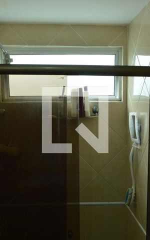 Apartamento à venda com 68m², 2 quartos e 1 vagaBanheiro