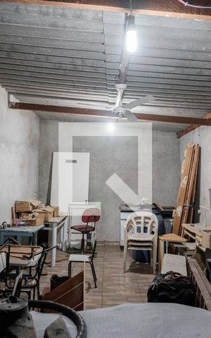 Casa à venda com 280m², 4 quartos e 6 vagas