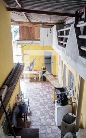 Casa à venda com 280m², 4 quartos e 6 vagas